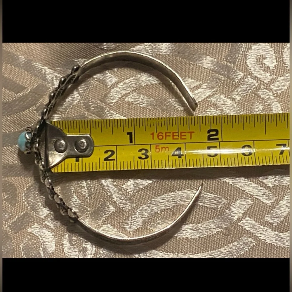 Vintage Faux Turquoise Native Cuff Bracelet ~ Small Size #9229